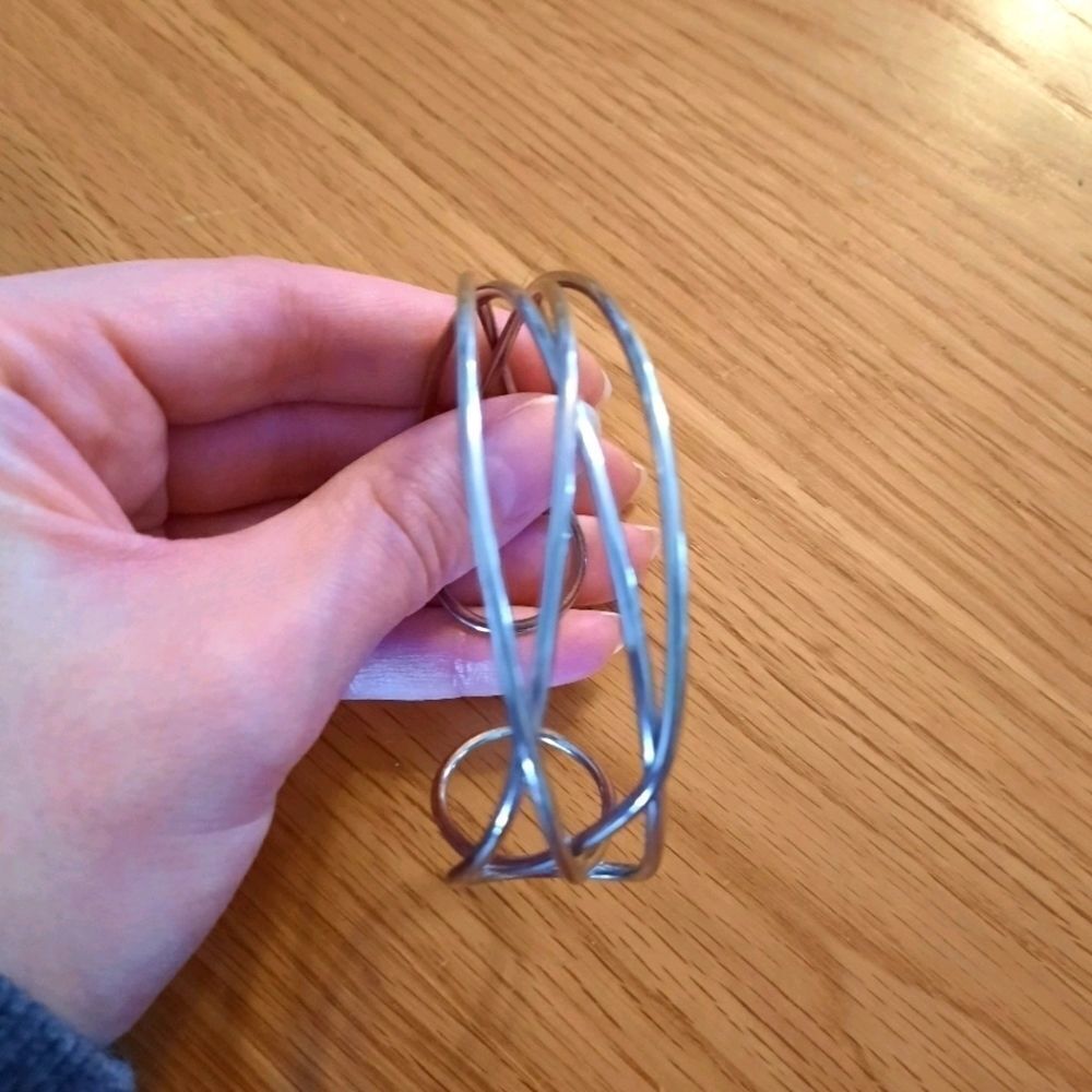 Silver colored, cuff bracelet - Picture 2 of 3